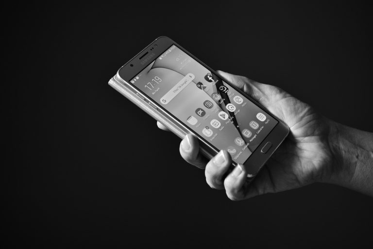 Prepaid Sim Karte – ohne Vertrag telefonieren, mobil surfen und SMS schreiben